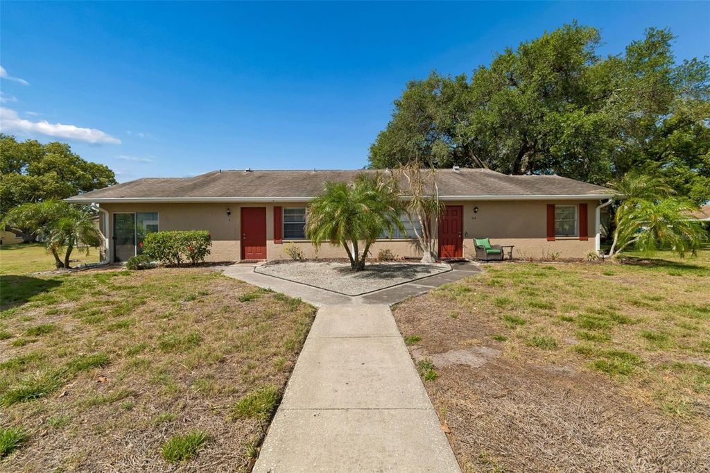 1904 CANTERBURY LANE 5, Sun City Center, FL 33573