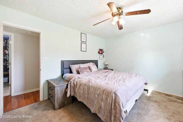 370 Concord Dr, Mt Washington, KY 40047
