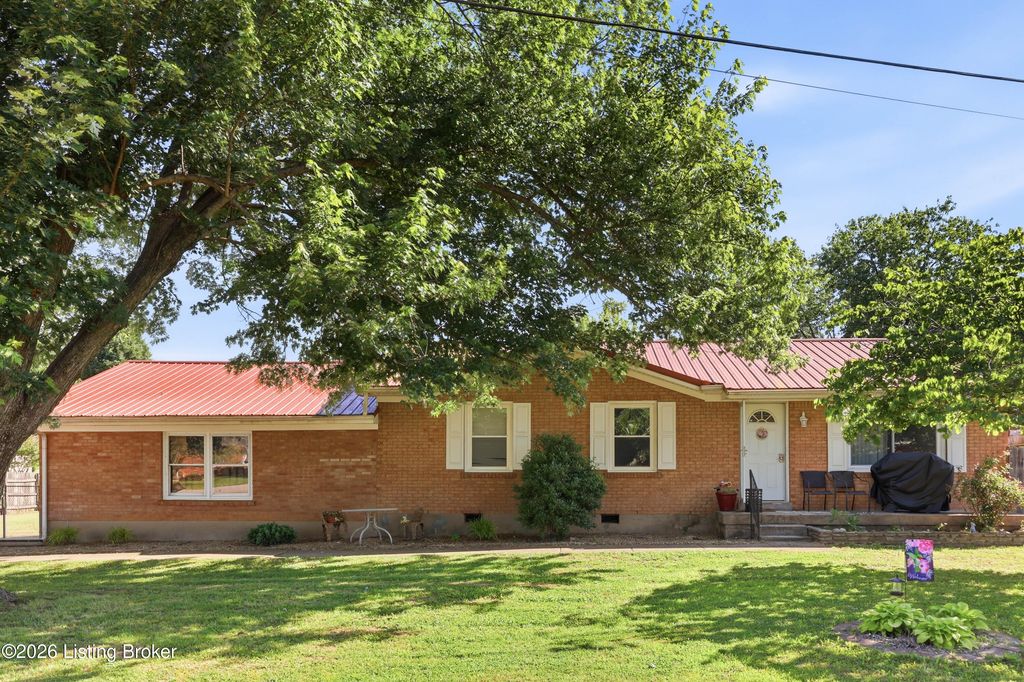 370 Concord Dr, Mt Washington, KY 40047