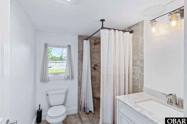 113 B and B Lane, Coinjock, NC 27923