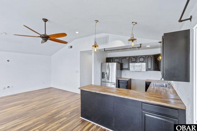 113 B and B Lane, Coinjock, NC 27923