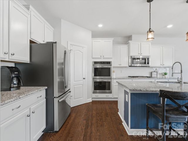 932 Twin Valley Way, Fort Mill, SC 29715