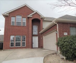 8400 Lonesome Spur Trail, Mckinney, TX 75070