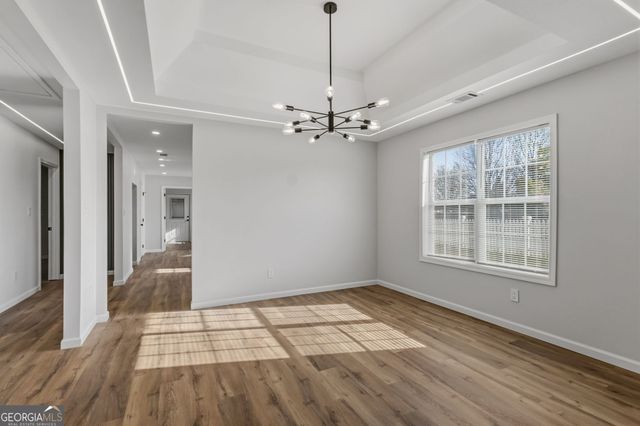 87 Park Ln, Warner Robins, GA 31093