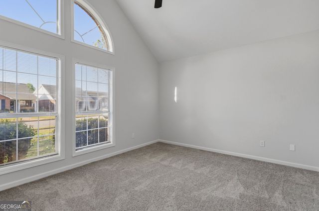 87 Park Ln, Warner Robins, GA 31093