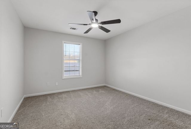 87 Park Ln, Warner Robins, GA 31093