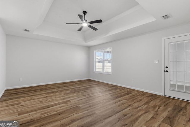 87 Park Ln, Warner Robins, GA 31093