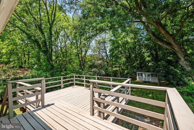 104 GROH LN, Annapolis, MD 21403