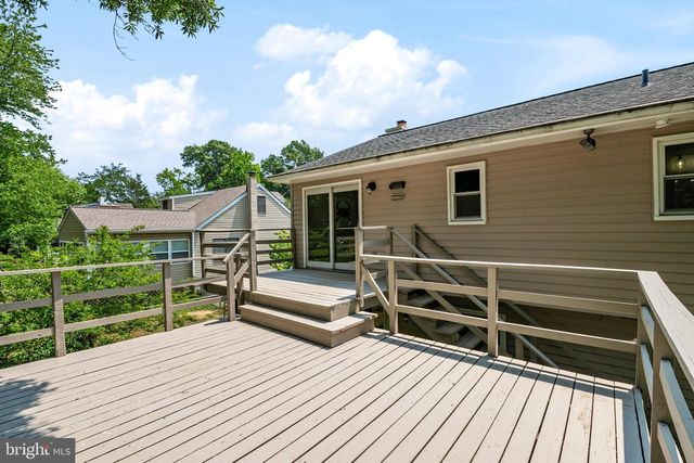 104 GROH LN, Annapolis, MD 21403