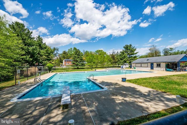 104 GROH LN, Annapolis, MD 21403
