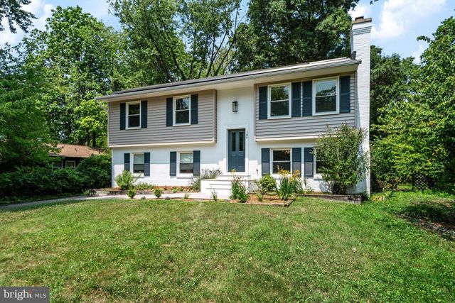 104 GROH LN, Annapolis, MD 21403