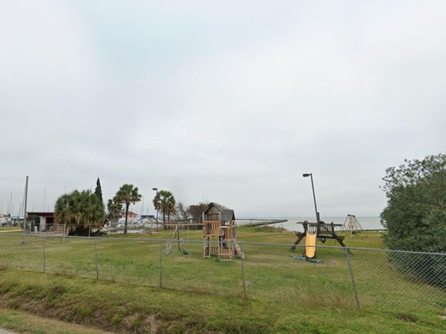 3810 Bonita Lane, La Porte, TX 77571