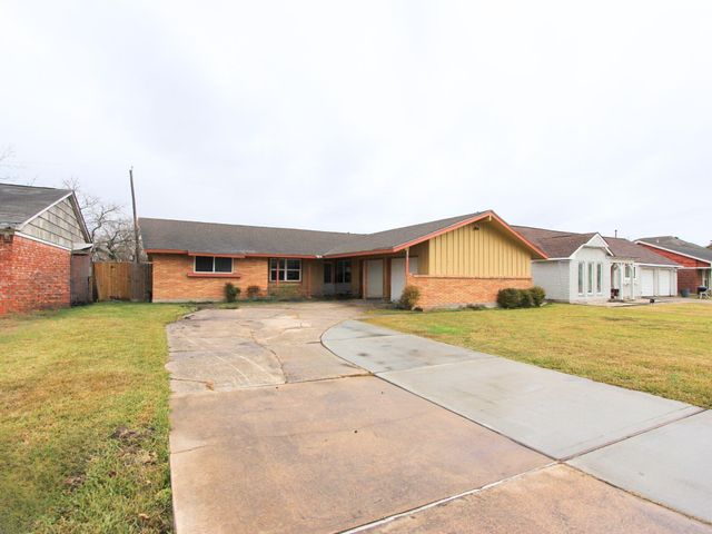 3810 Bonita Lane, La Porte, TX 77571