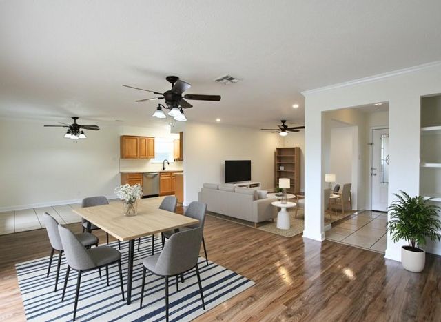 3810 Bonita Lane, La Porte, TX 77571