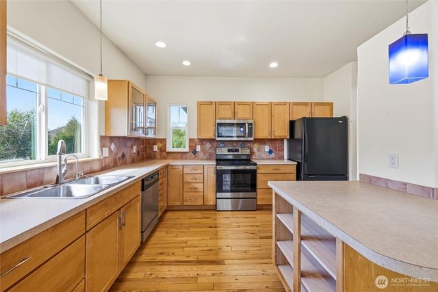 1424 Cascara Court, Ferndale, WA 98248
