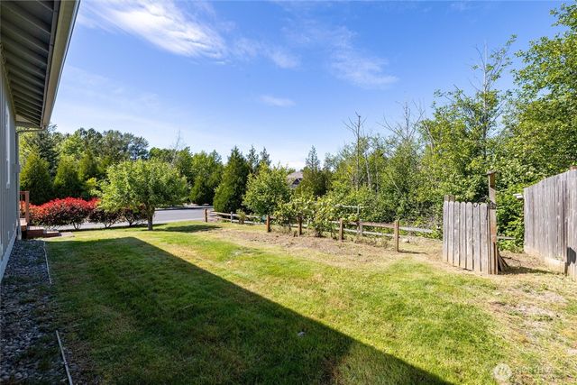 1424 Cascara Court, Ferndale, WA 98248