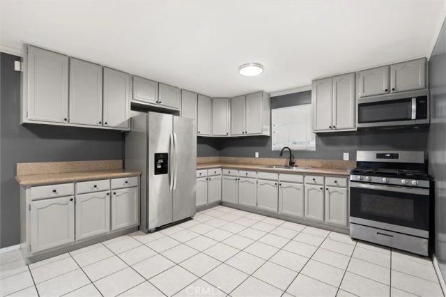 227 E 110th, Los Angeles, CA 90061