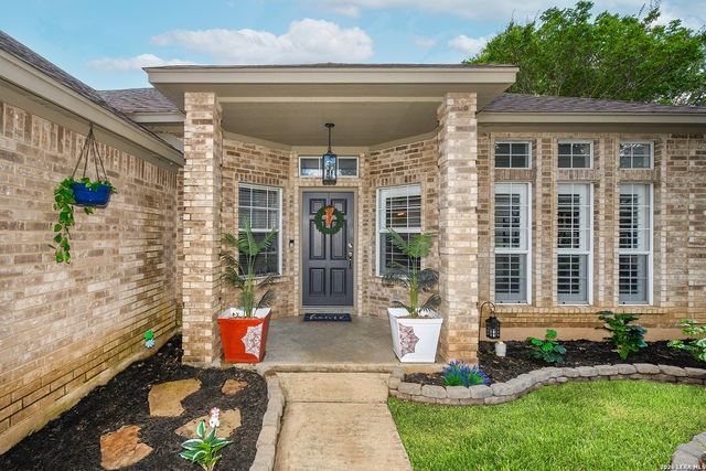 2331 Preakness Ln, San Antonio, TX 78248