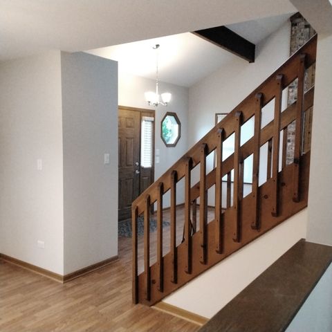 9303 WHITEHALL Lane 9303, Orland Park, IL 60462