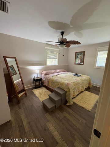 2359 Sandalwood Place, Gautier, MS 39553