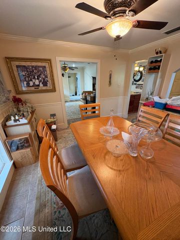 2359 Sandalwood Place, Gautier, MS 39553