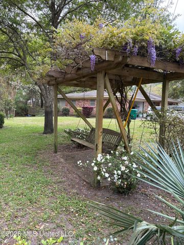 2359 Sandalwood Place, Gautier, MS 39553