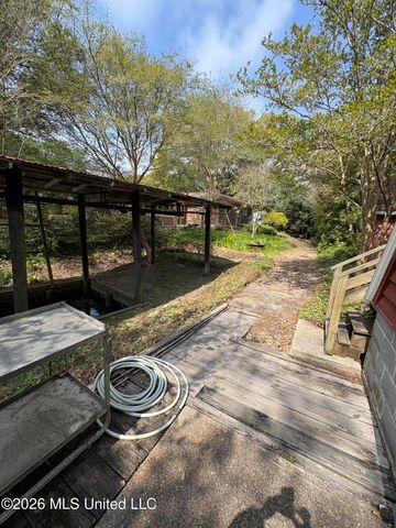 2359 Sandalwood Place, Gautier, MS 39553