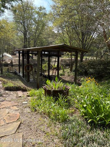 2359 Sandalwood Place, Gautier, MS 39553