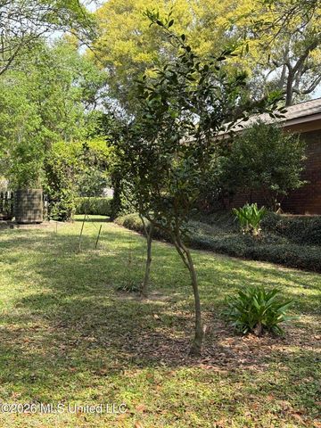 2359 Sandalwood Place, Gautier, MS 39553