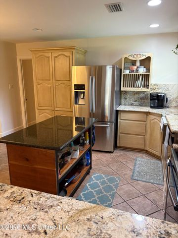 2359 Sandalwood Place, Gautier, MS 39553