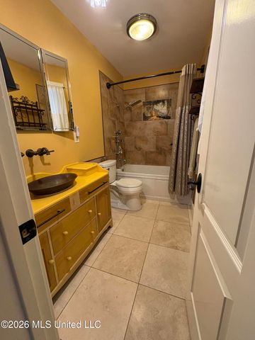 2359 Sandalwood Place, Gautier, MS 39553