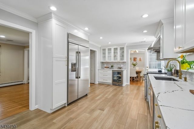 36 Wentworth Dr, Berkeley Heights Twp., NJ 07922