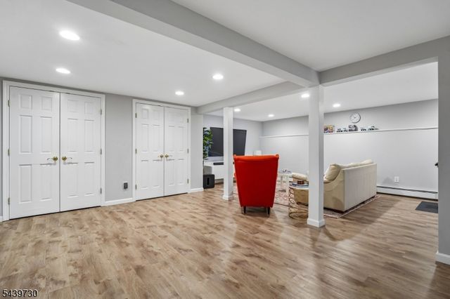 36 Wentworth Dr, Berkeley Heights Twp., NJ 07922