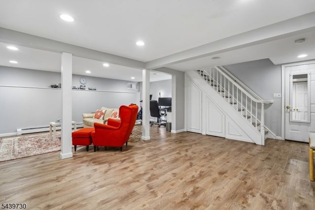 36 Wentworth Dr, Berkeley Heights Twp., NJ 07922