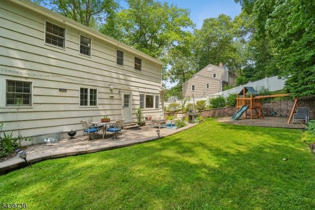 36 Wentworth Dr, Berkeley Heights Twp., NJ 07922