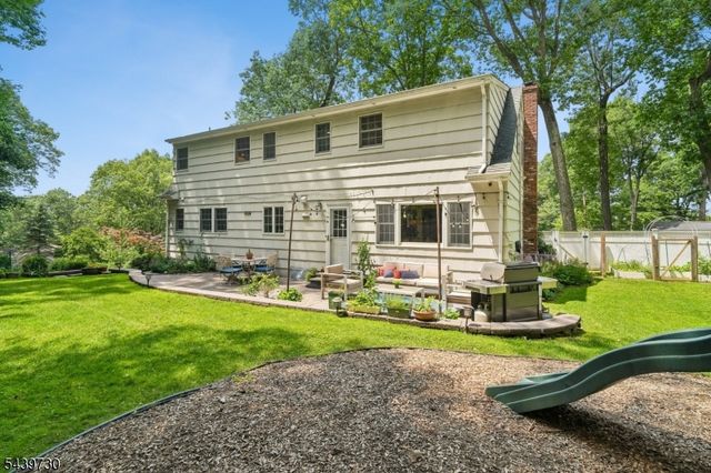 36 Wentworth Dr, Berkeley Heights Twp., NJ 07922