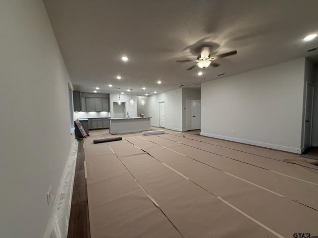 648 Prince Lane, Tyler, TX 75704