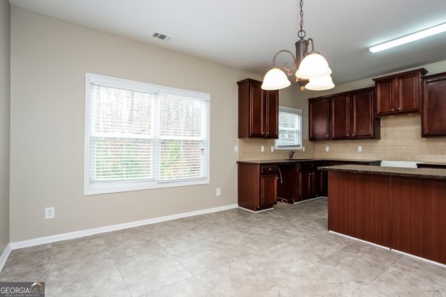 2729 Palmview Court SW, Atlanta, GA 30331