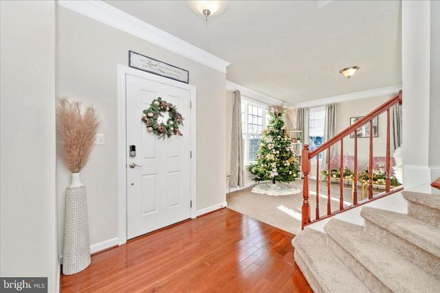 15845 EAGLE FEATHER DR, Woodbridge, VA 22191