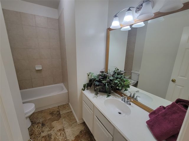 2913 Rush Creek Road, Mckinney, TX 75072