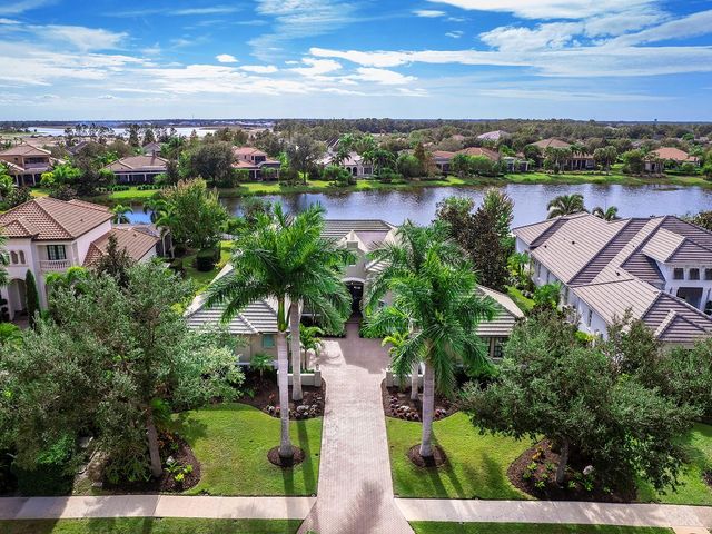 16214 BAYCROSS DRIVE, Lakewood Ranch, FL 34202