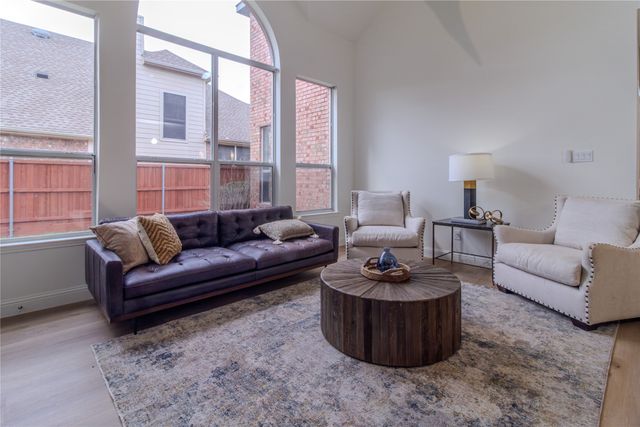 5921 Hidden Pine Lane, Mckinney, TX 75070