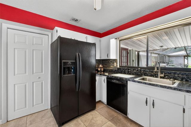 370 E COLUMBIA STREET, Lake Alfred, FL 33850