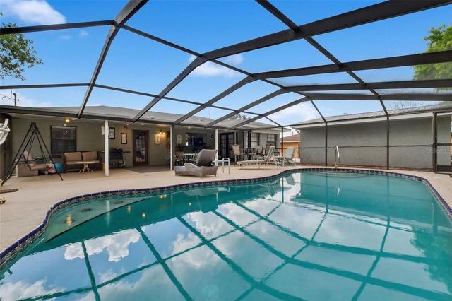 370 E COLUMBIA STREET, Lake Alfred, FL 33850