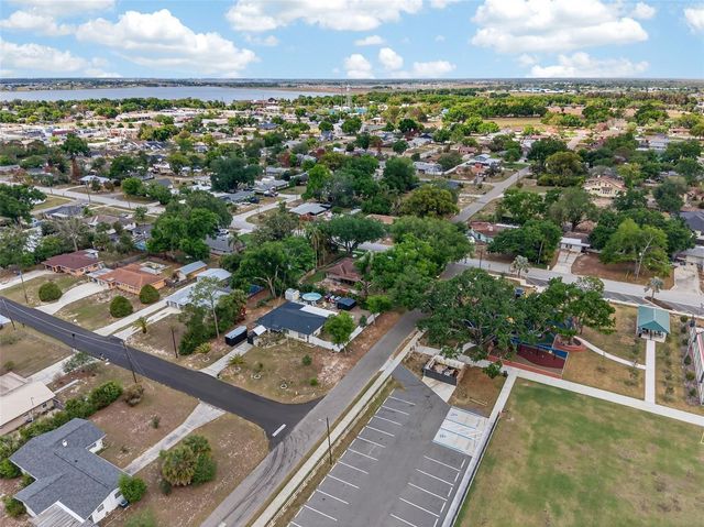 370 E COLUMBIA STREET, Lake Alfred, FL 33850