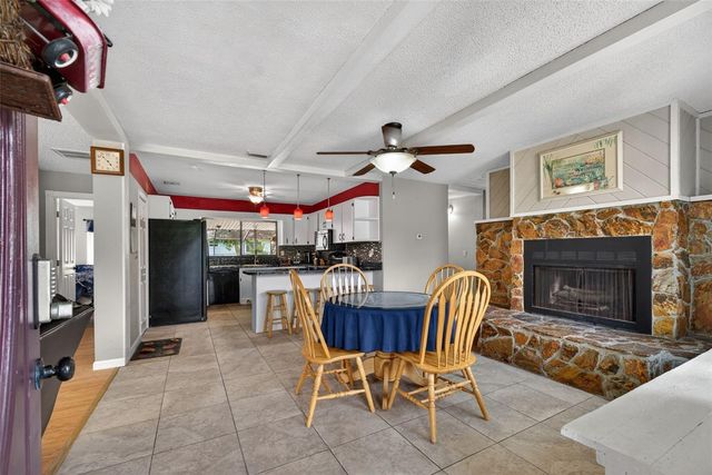 370 E COLUMBIA STREET, Lake Alfred, FL 33850