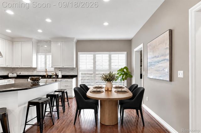 2501 Dorchester Road, Birmingham, MI 48009