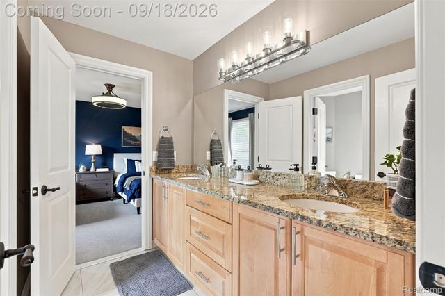2501 Dorchester Road, Birmingham, MI 48009
