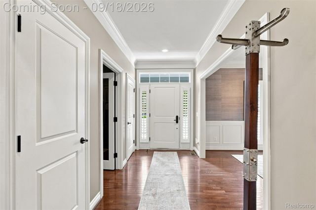 2501 Dorchester Road, Birmingham, MI 48009