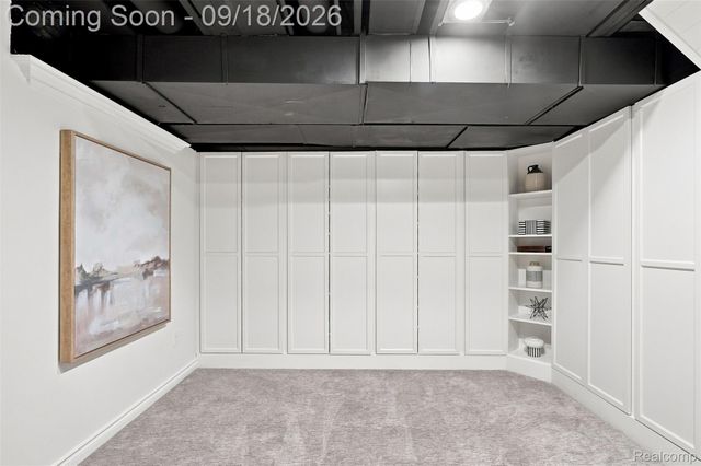 2501 Dorchester Road, Birmingham, MI 48009